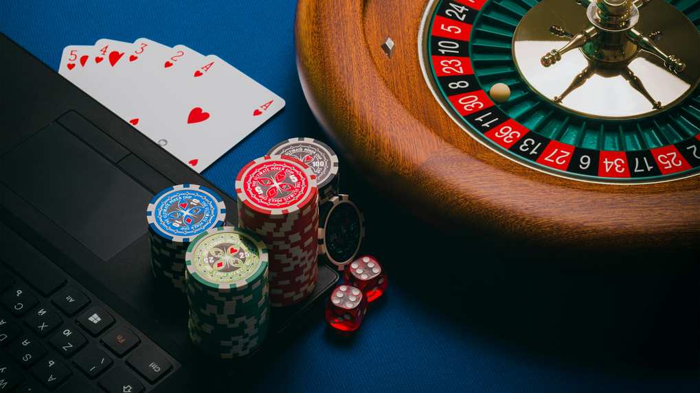 https://royalvalleycasino.net/